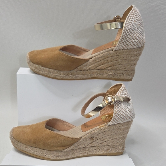 Kanna Tan and Cream Espadrille Wedges - Picture 7 of 9